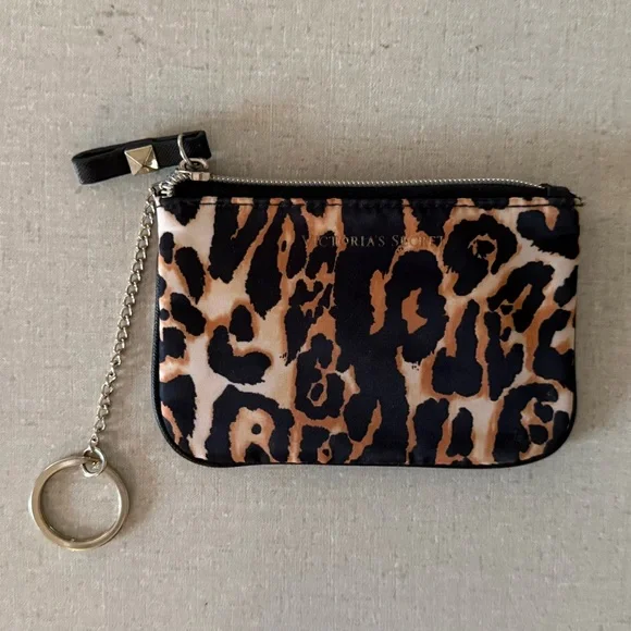 Victoria's Secret Cheetah print change wallet - Picture 2 of 5
